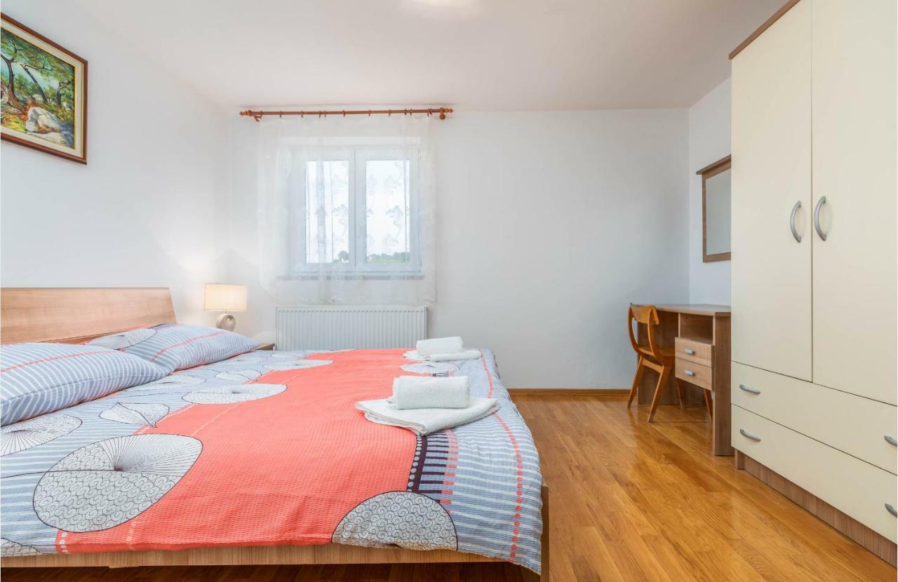 Apartment Villa Nera Pola Esterno foto